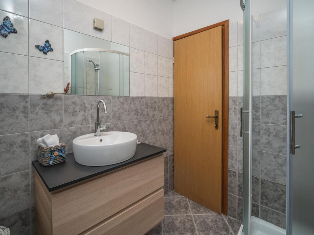 Apartment Fiore-1 By Interhome Gedići Екстериор снимка
