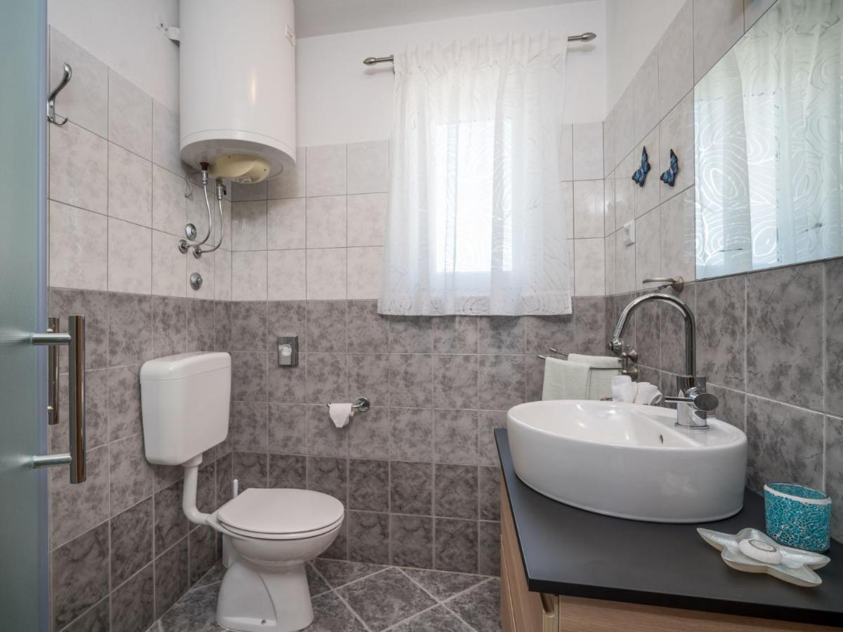 Apartment Fiore-1 By Interhome Gedići Екстериор снимка